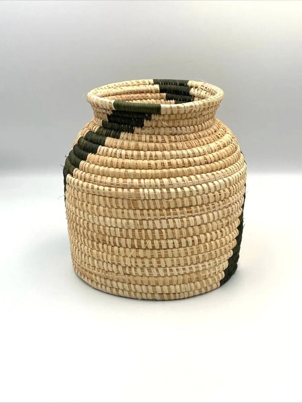 Hand Woven Natural Basket Coiled Beige &‎ Green Decor Neutral